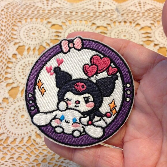 Hello Kitty new iron-on patches - Picture 3 of 5